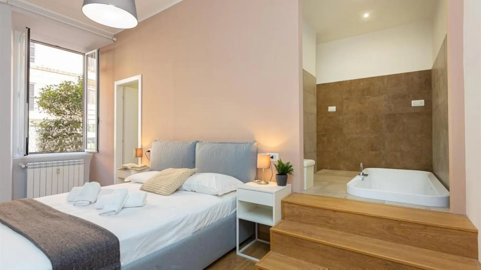 One Bedroom Apartment For Rent - Check Profile Řím